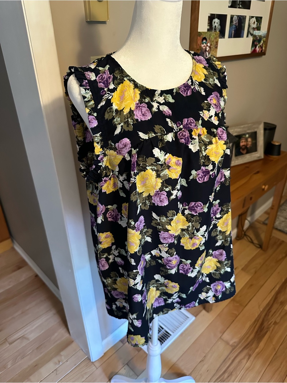 Women’s Dark Navy Floral Sleeveless Ruffle Top - Yellow & Purple